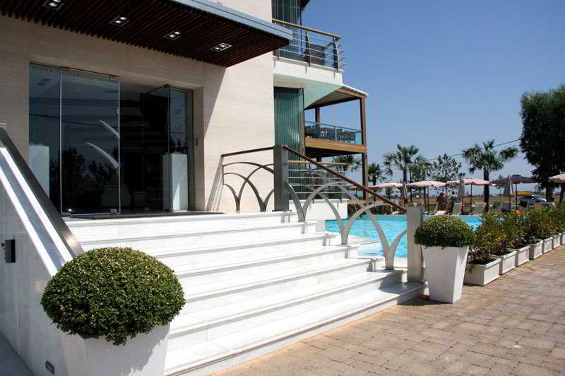 Cosmopolitan Hotel & Spa Paralia Katerinis Exterior photo